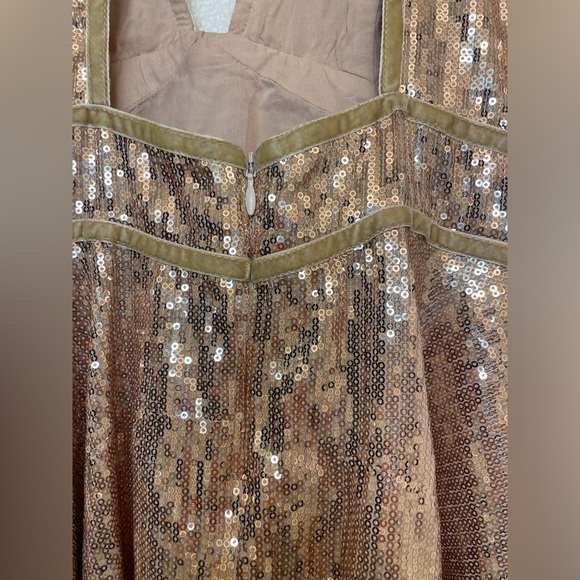 Free People Film Noir Sequin Mini Halter Dress in Rose Gold Size 6 - Picture 8 of 11